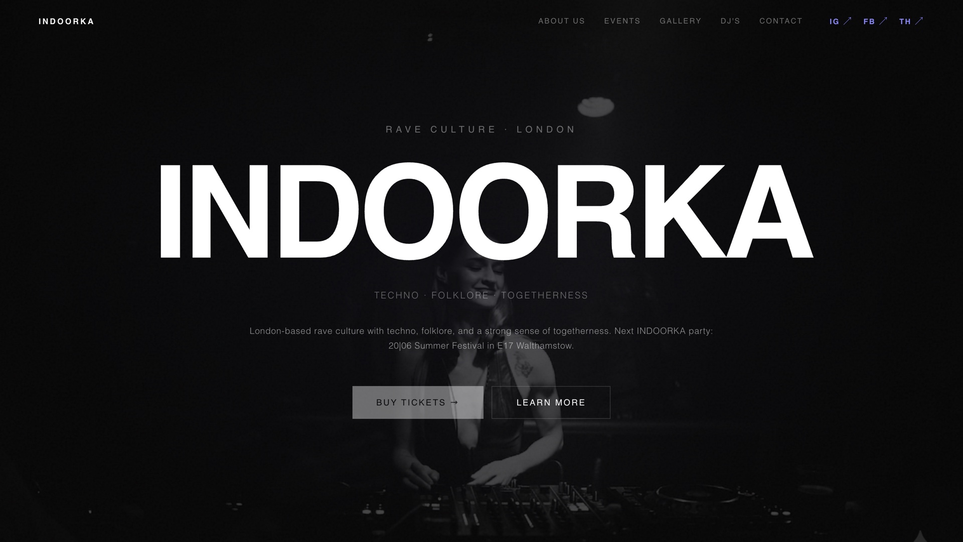 INDOORKA vietnes sākuma ekrāns